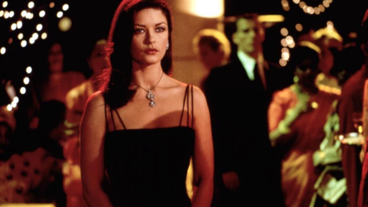 Haute Voltige : Catherine Zeta-Jones sexy et athlétique face à Sean Connery