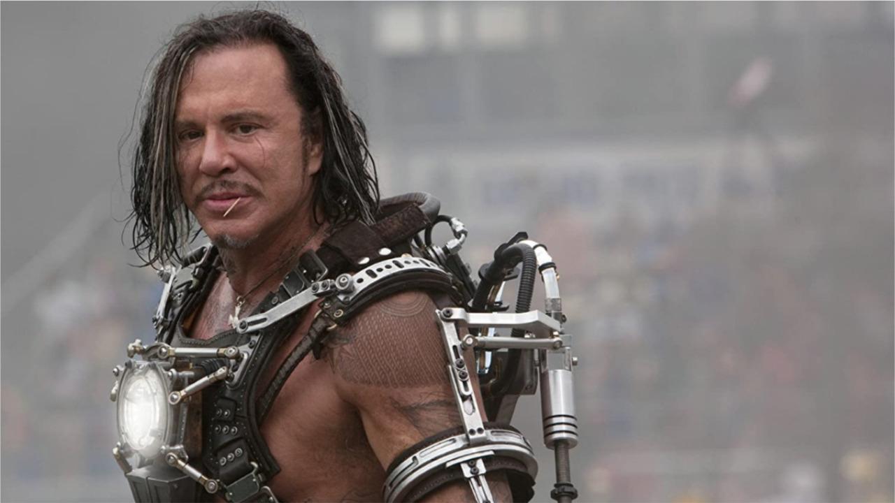 Mickey Rourke tacle encore Marvel