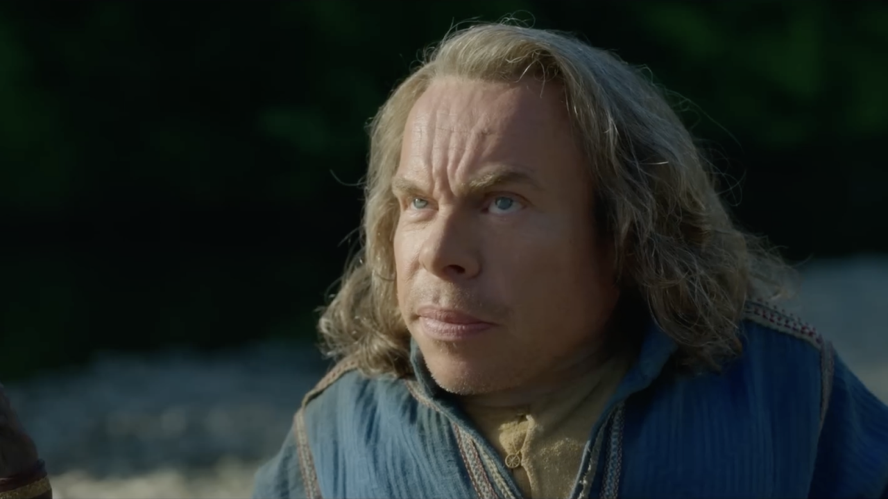 Willow : Warwick Davis est de retour dans les premières images de la série 