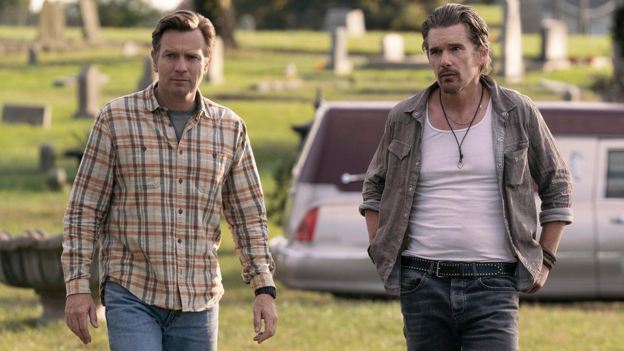 Ewan McGregor et Ethan Hawke dans le film Raymond & Ray