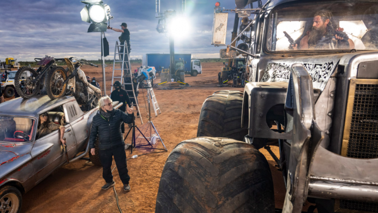 George Miller est "ravi" de revenir à Cannes pour y présenter Furiosa "avec Anya, Chris et Tom"