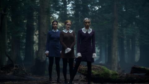 AGATHA (Adeline Rudolph), PRUDENCE (Tati Gabrielle), DORCAS (Abigail Cowen)