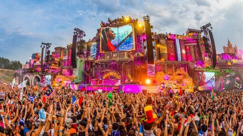 9. Tomorrowland a dû changer de titre