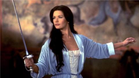 Catherine Zeta-Jones dans Le Masque de Zorro (1998)