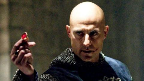 Mark Strong dans Robin des Bois (Réal. Ridley Scott)