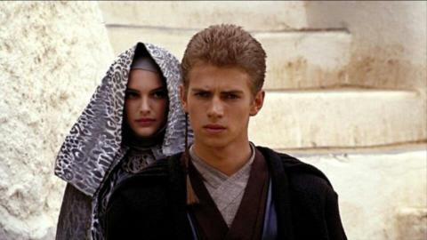 Natalie Portman et Hayden Christensen dans Star Wars, épisode II : L'Attaque des clones (2002)