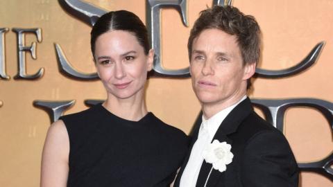 Les Animaux Fantastiques 3 : Katherine Waterston (Tina Goldstein) et Eddie Redmayne (Newt Scamander/Norbert Dragonneau)