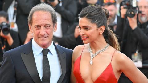 Cannes 2022, jour 3 : Le président du jury Vincent Lindon et Deepika Padukone