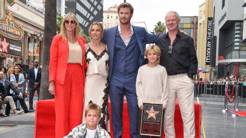 Chris Hemsworth reçoit son étoile sur Hollywood Boulevard