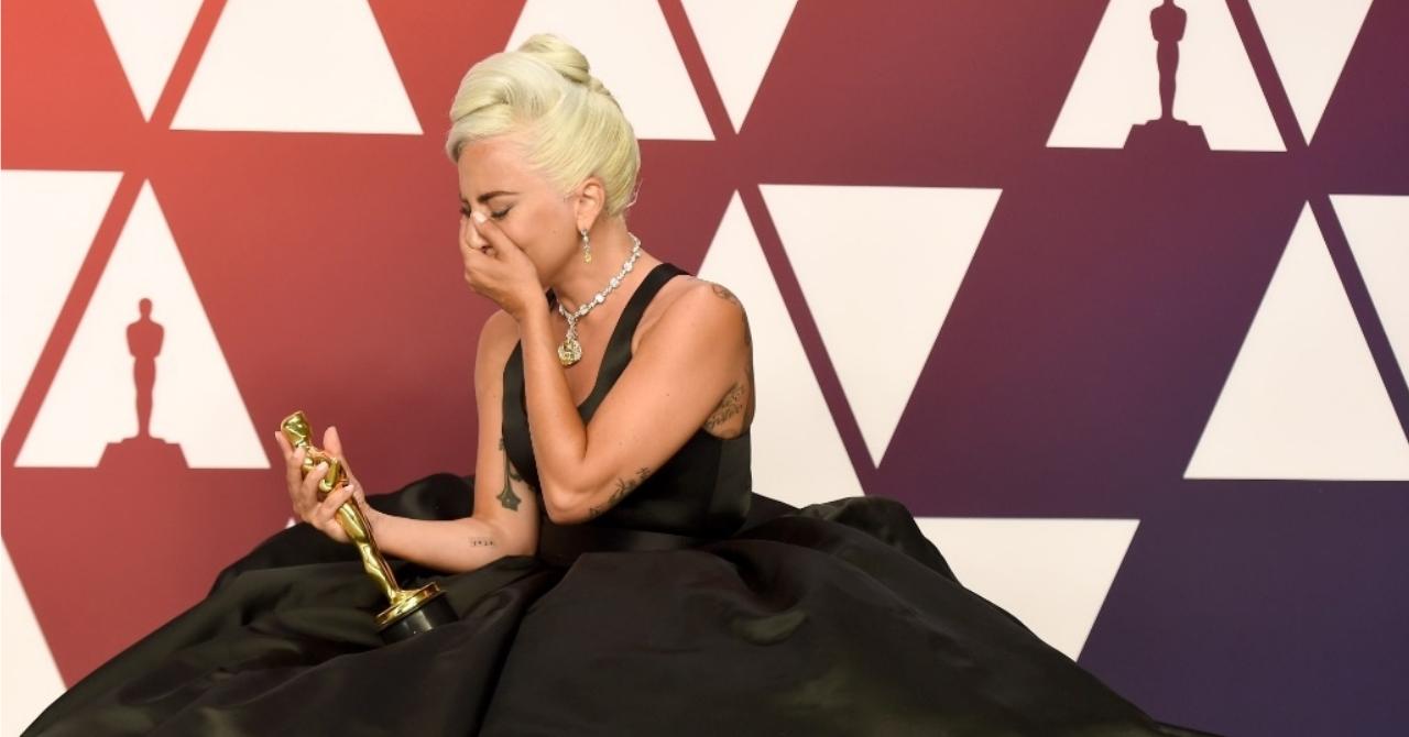 Oscars 2019 : Lady Gaga très émue par son Oscar de la meilleure chanson originale