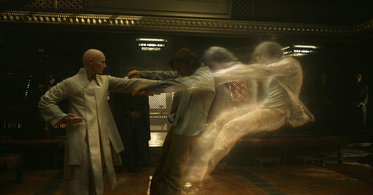 Tilda Swinton dans Doctor Strange (2016)