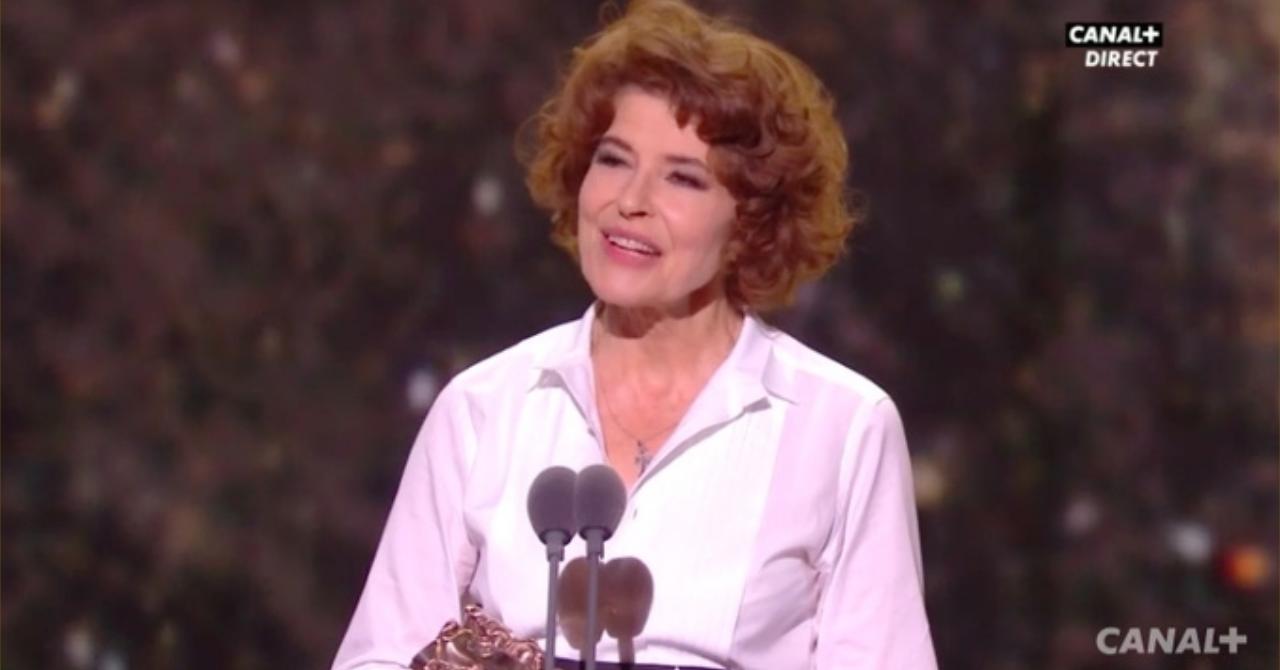 Fanny Ardant remporte le César de la meilleure actrice dans un second rôle pour La Belle époque