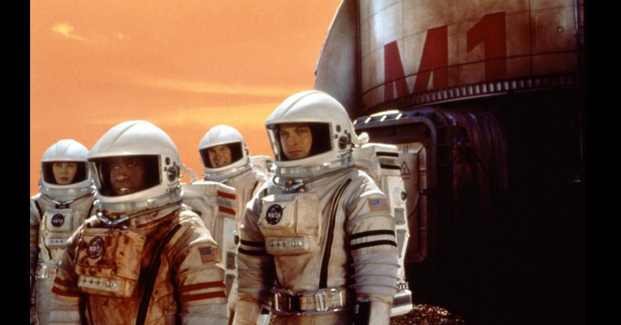 16. MISSION TO MARS (2000)