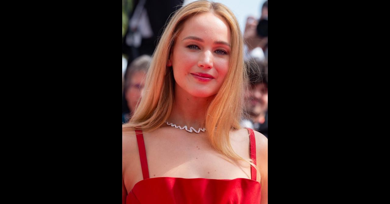 Pourquoi Jennifer Lawrence portait-elle des claquettes sur le tapis rouge de Cannes ?