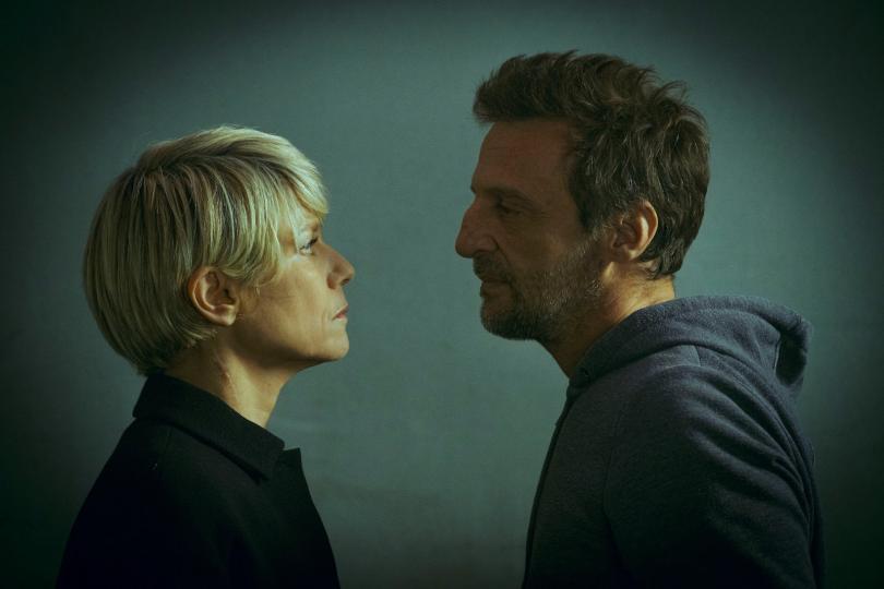 Marina Foïs et Mathieu Kassovitz dans Furies